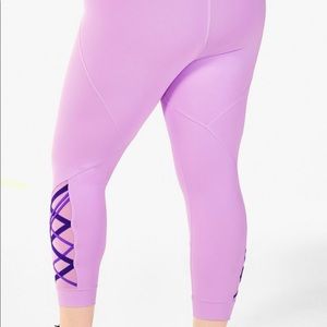 Fabletics Dynamic High Waisted Lattice 7/8 Pants - 4x